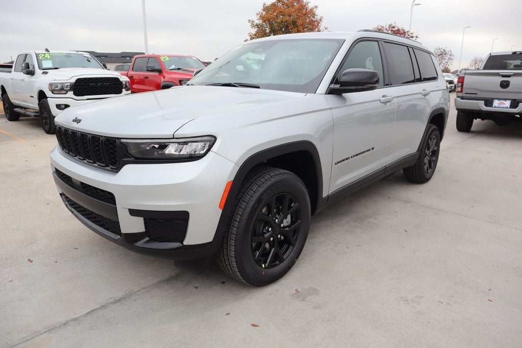 2025 Jeep Grand Cherokee Altitude X