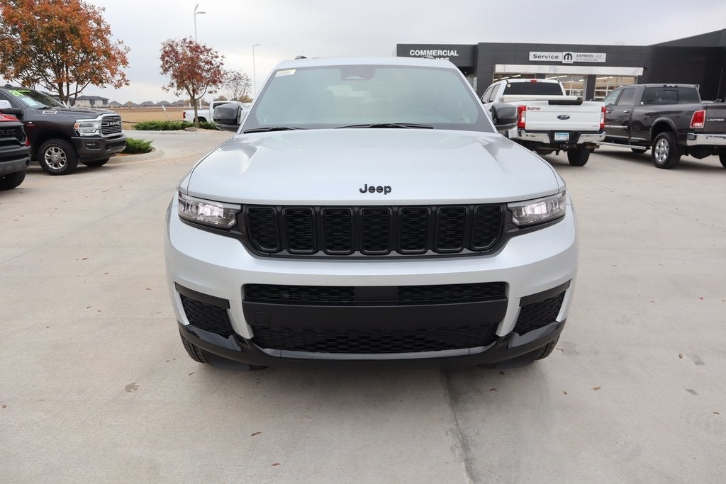 2025 Jeep Grand Cherokee Altitude X