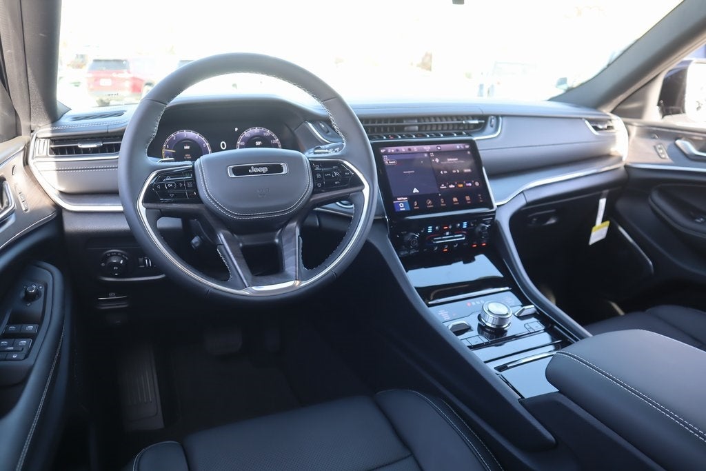 2025 Jeep Grand Cherokee Overland