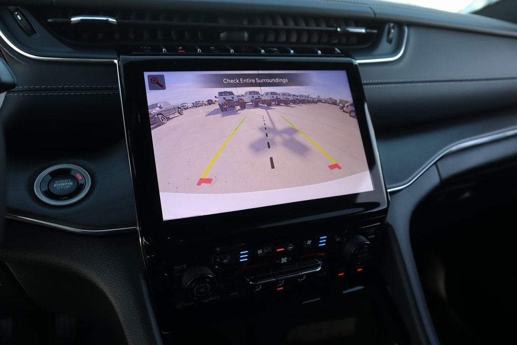 2025 Jeep Grand Cherokee Overland