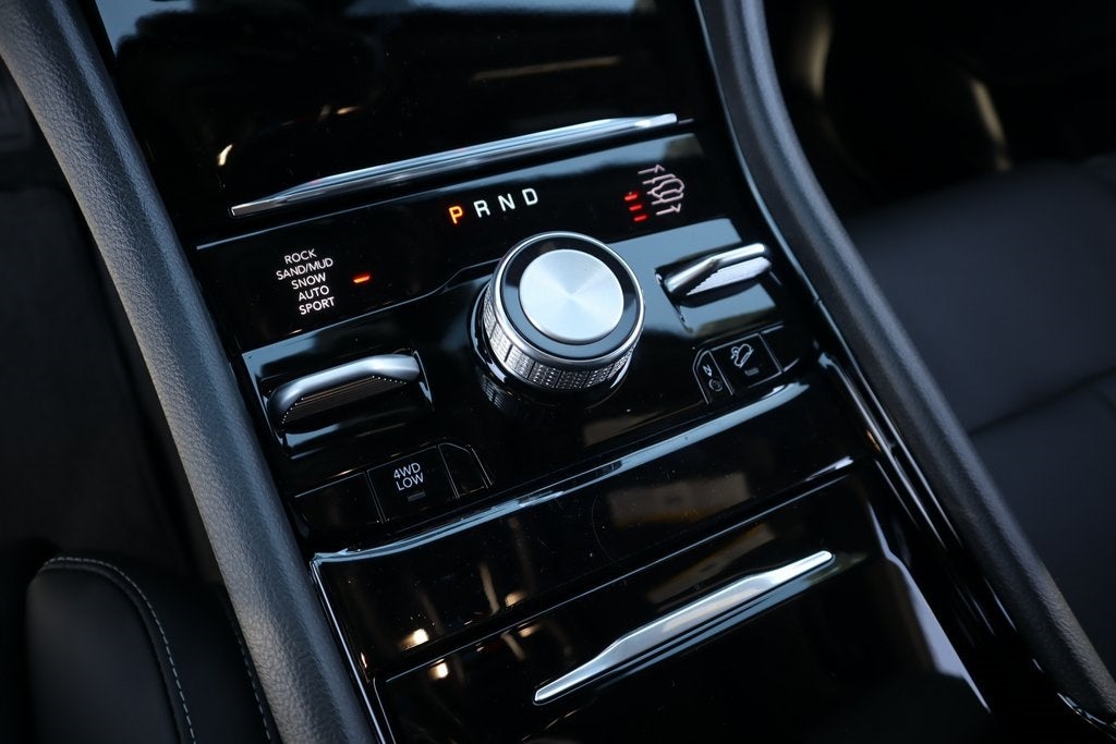 2025 Jeep Grand Cherokee Overland