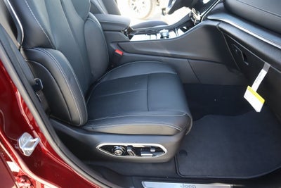 2025 Jeep Grand Cherokee Overland