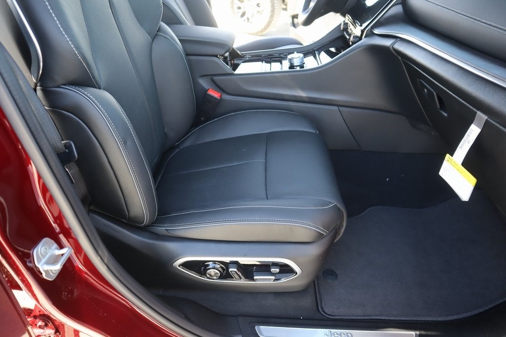 2025 Jeep Grand Cherokee Overland