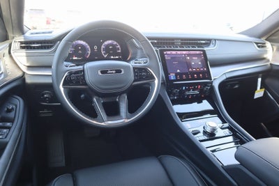 2025 Jeep Grand Cherokee Overland