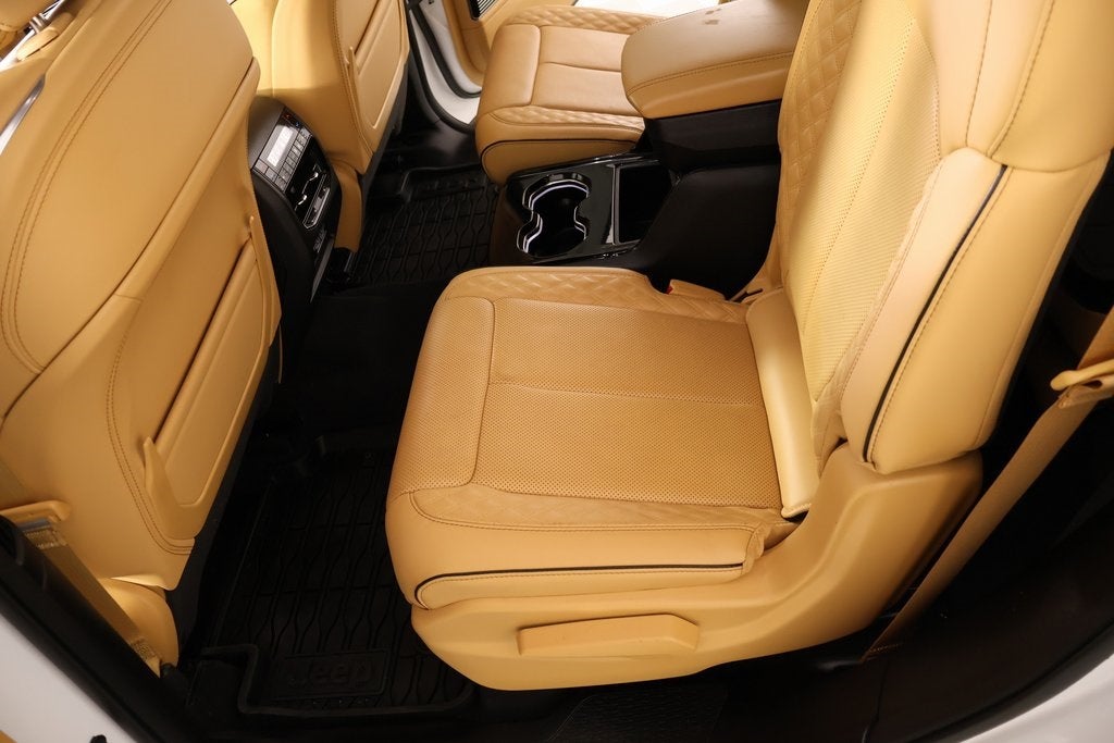 2023 Jeep Grand Cherokee L Summit