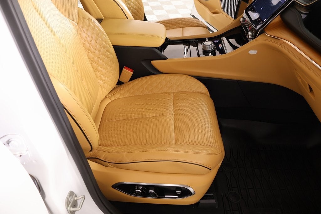 2023 Jeep Grand Cherokee L Summit