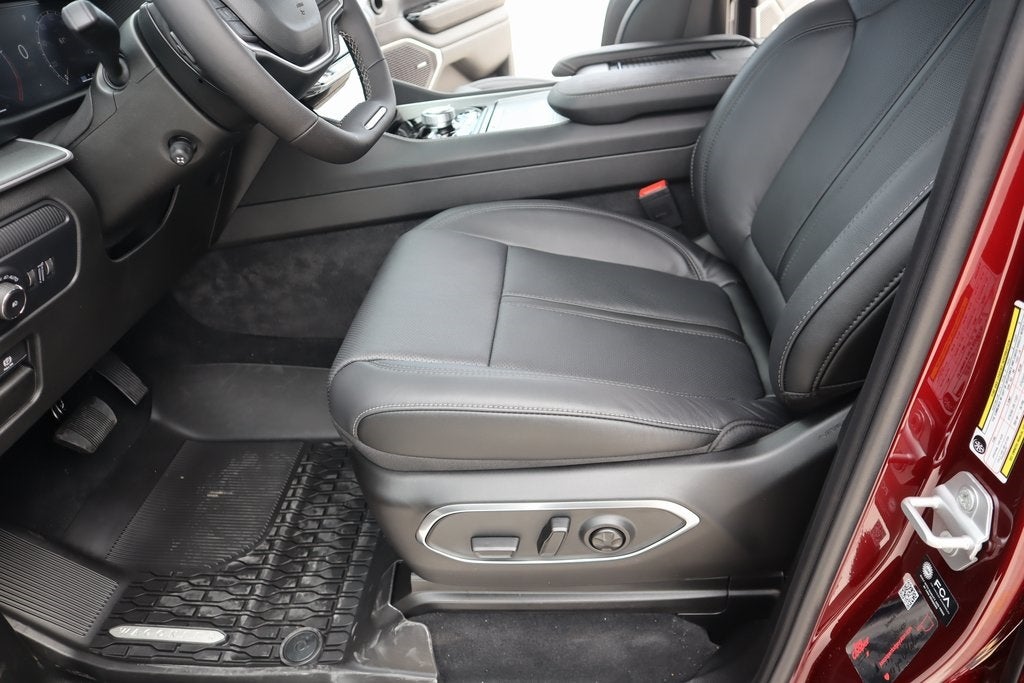 2025 Jeep Wagoneer Series II