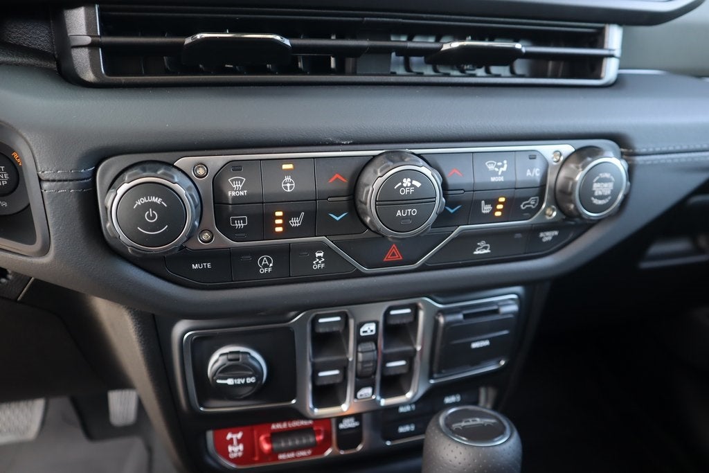 2026 Jeep Gladiator Mojave