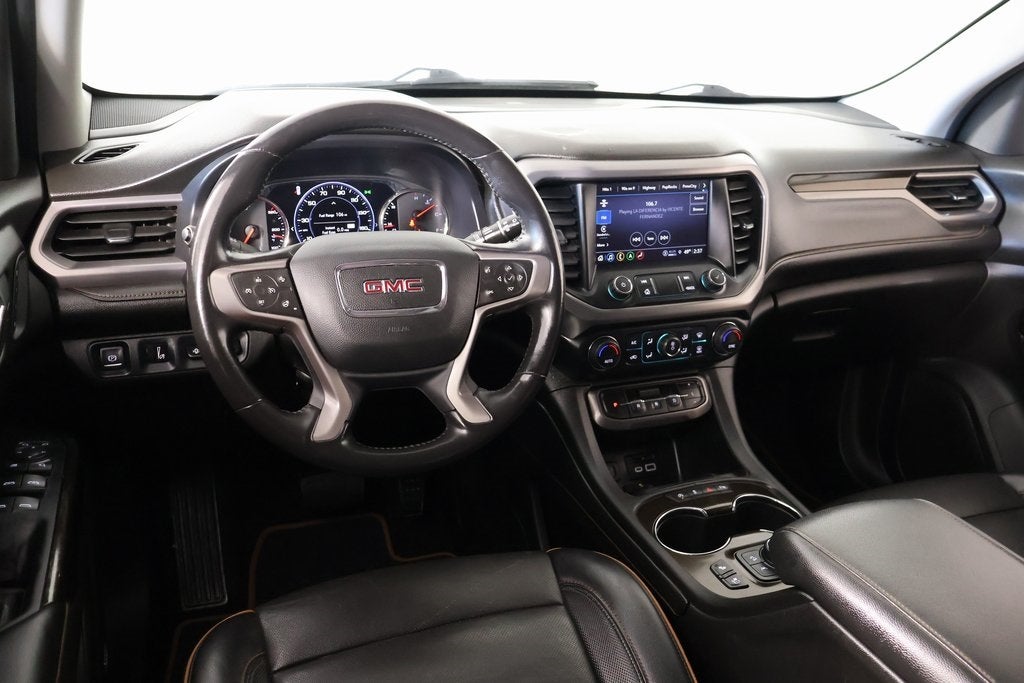 2022 GMC Acadia AT4