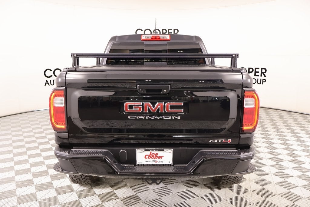 2024 GMC Canyon AT4