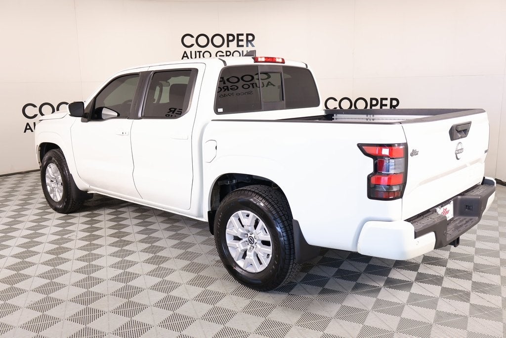 2022 Nissan Frontier SV