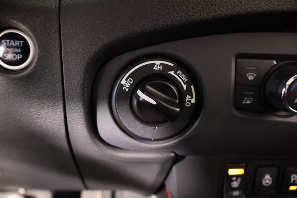 2024 Nissan Frontier PRO-4X