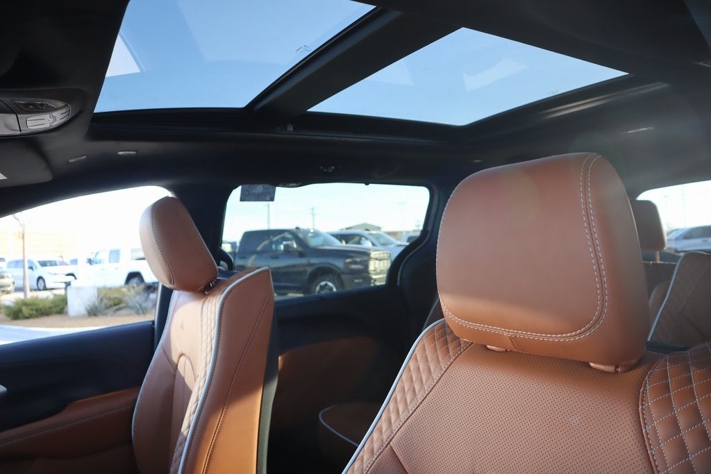 2026 Chrysler Pacifica Pinnacle