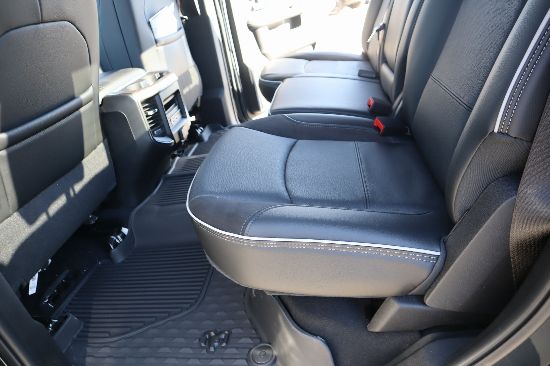 2026 RAM Ram 3500 LARAMIE