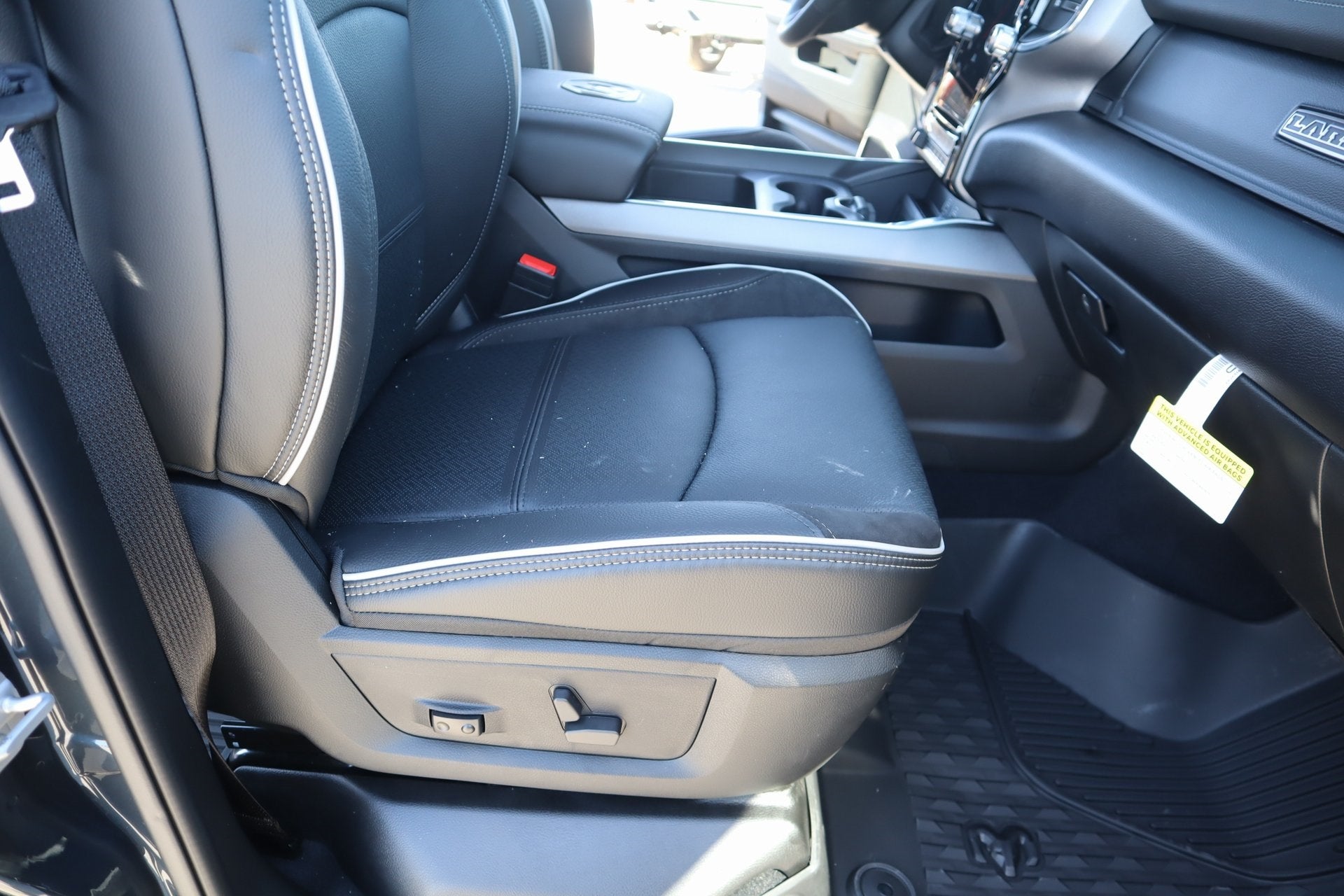 2026 RAM Ram 3500 LARAMIE