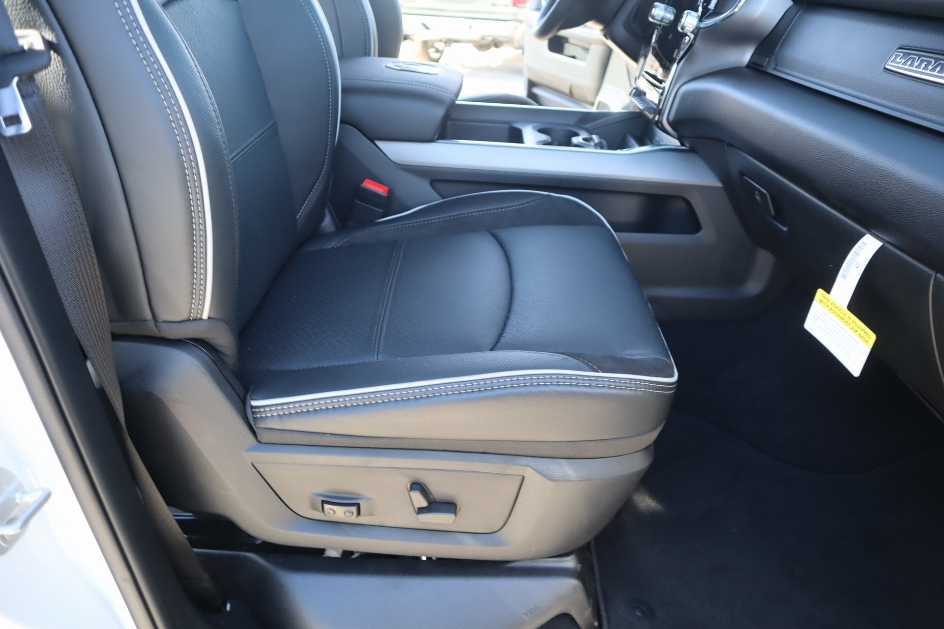 2026 RAM Ram 3500 LARAMIE