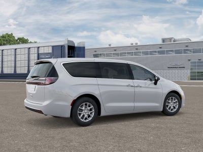 2026 Chrysler Pacifica Base