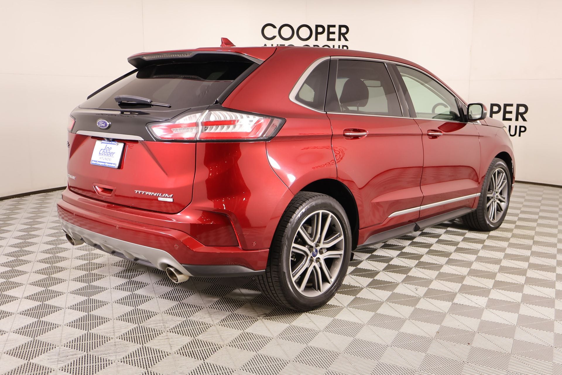 2019 Ford Edge Titanium