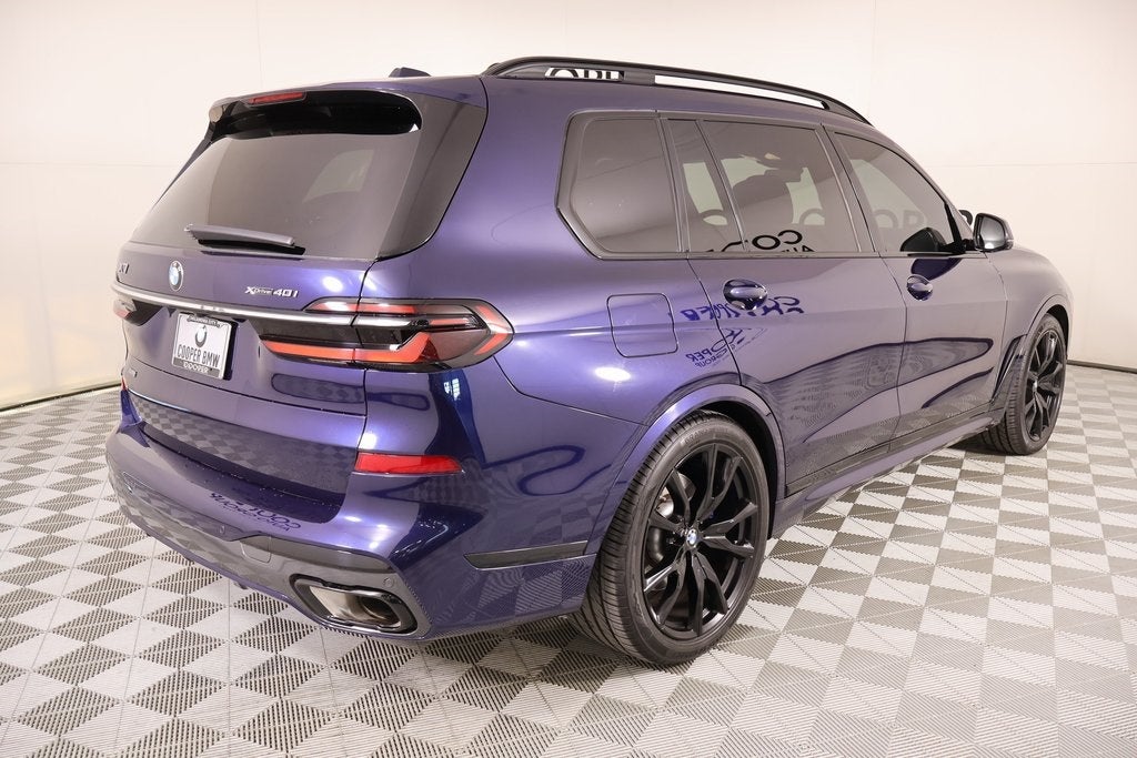 2023 BMW X7 xDrive40i M Sport