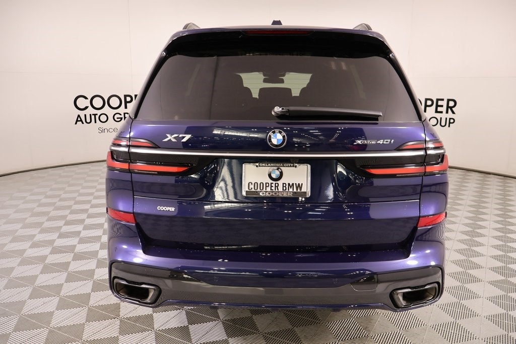 2023 BMW X7 xDrive40i M Sport