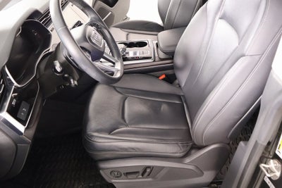 2022 Audi Q8 55 Premium Plus quattro