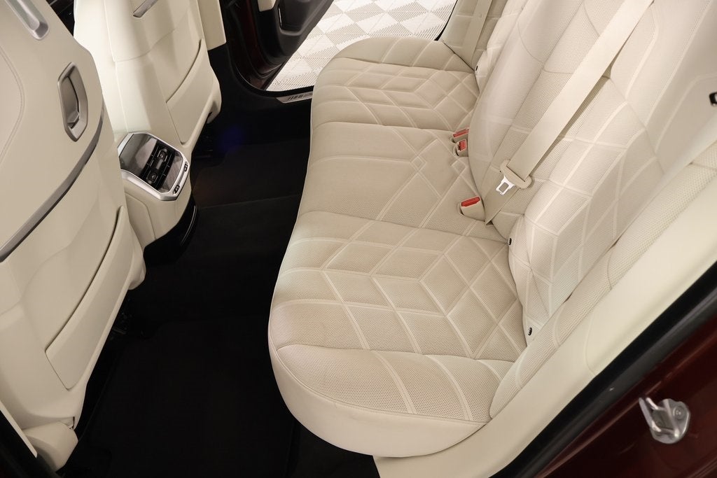 2024 BMW 7 Series 760i xDrive M Sport PRO