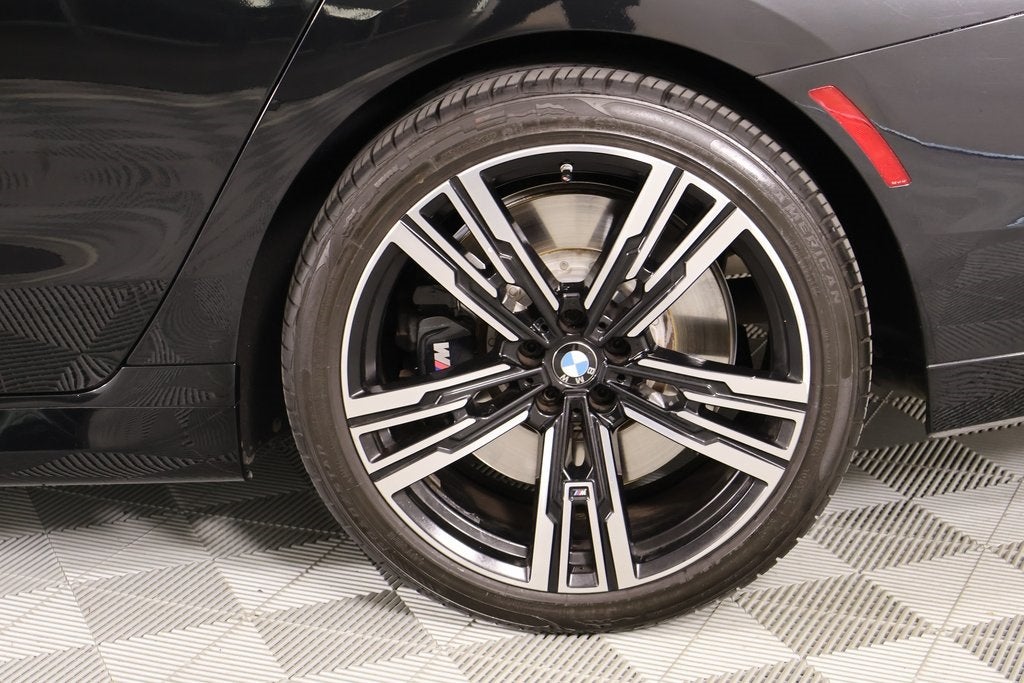 2023 BMW 7 Series 760i xDrive M Sport PRO