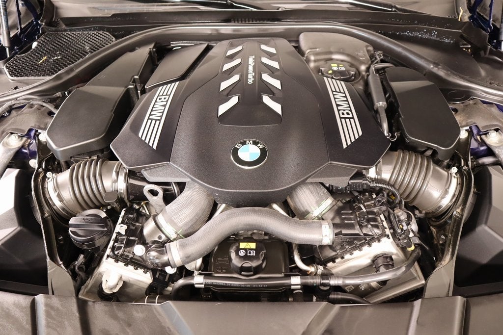 2022 BMW 7 Series 750i xDrive