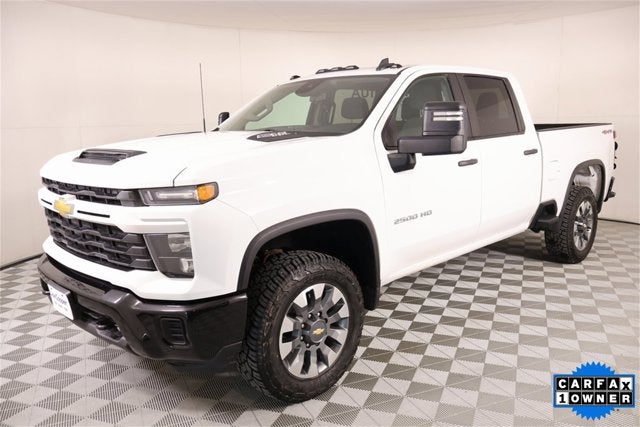 2024 Chevrolet Silverado 2500HD Custom