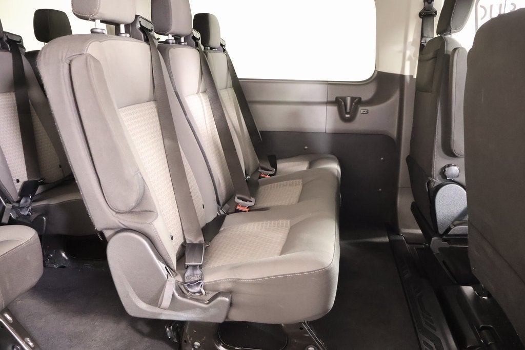 2023 Ford Transit Passenger Wagon XLT