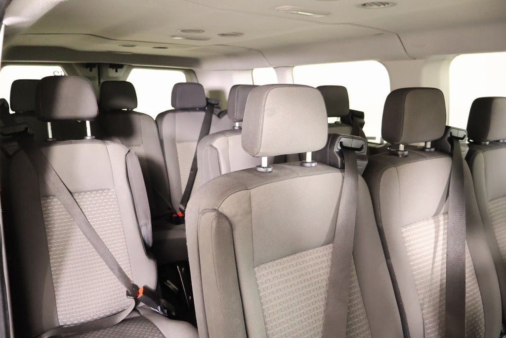 2023 Ford Transit Passenger Wagon XLT