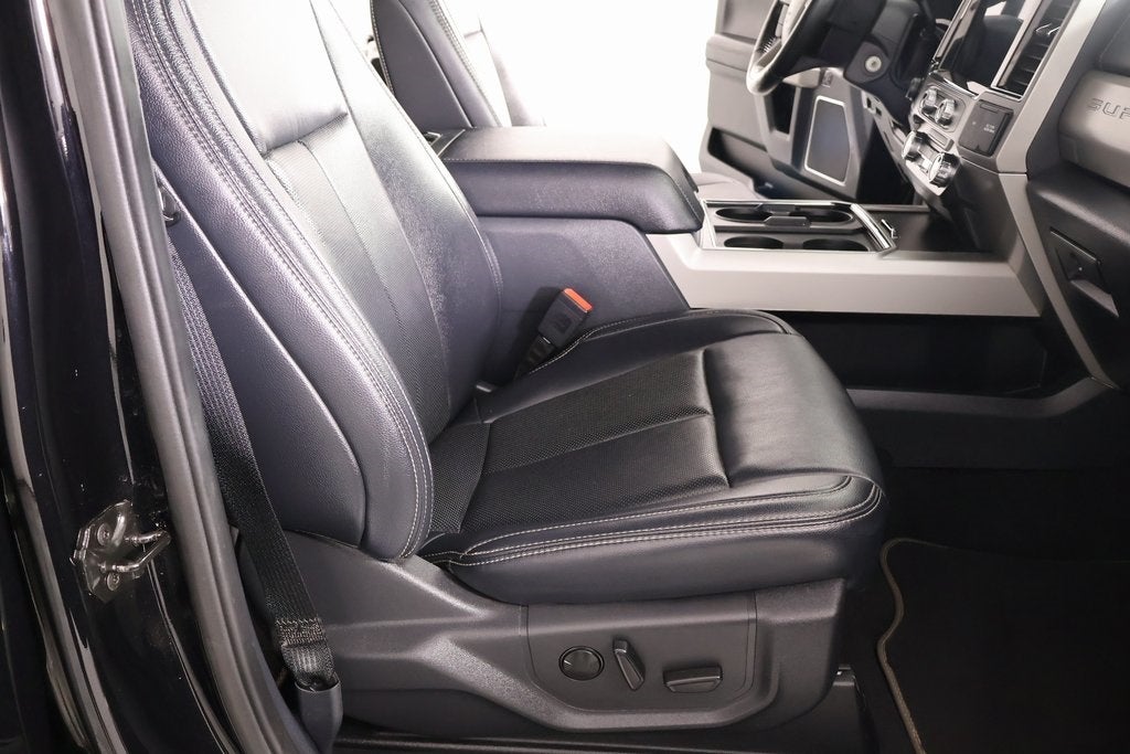 2022 Ford Super Duty F-250 SRW LARIAT