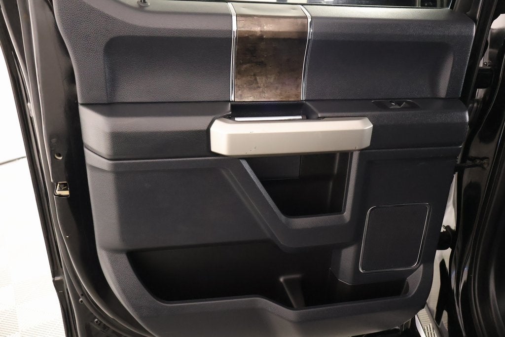 2022 Ford Super Duty F-250 SRW LARIAT