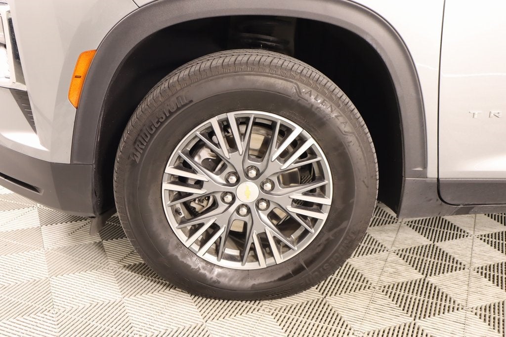 2024 Chevrolet Traverse AWD LT