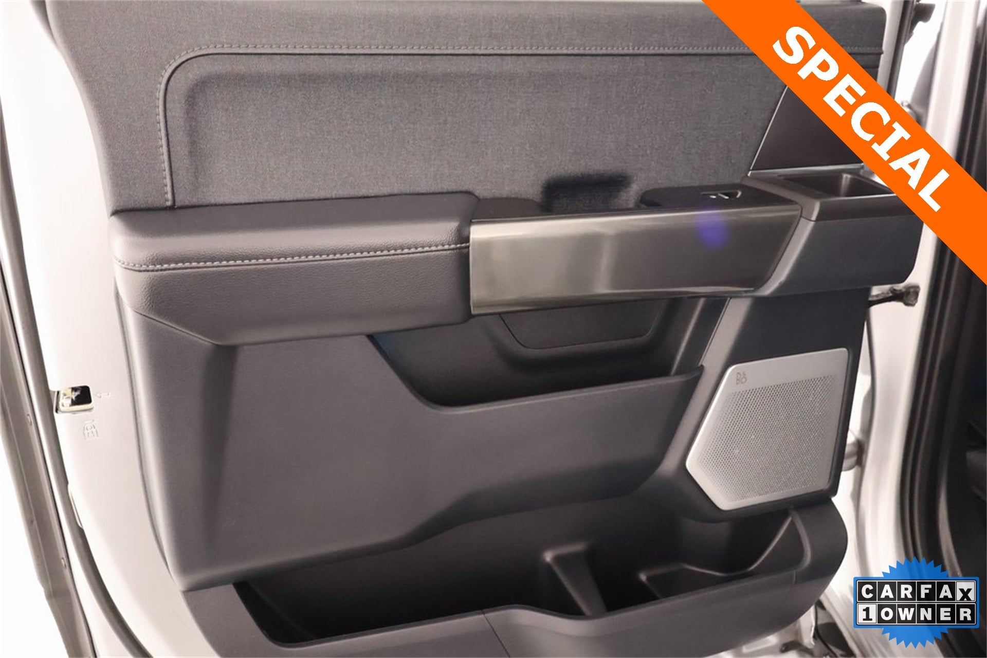 2023 Ford F-150 Lariat BLACK OPS