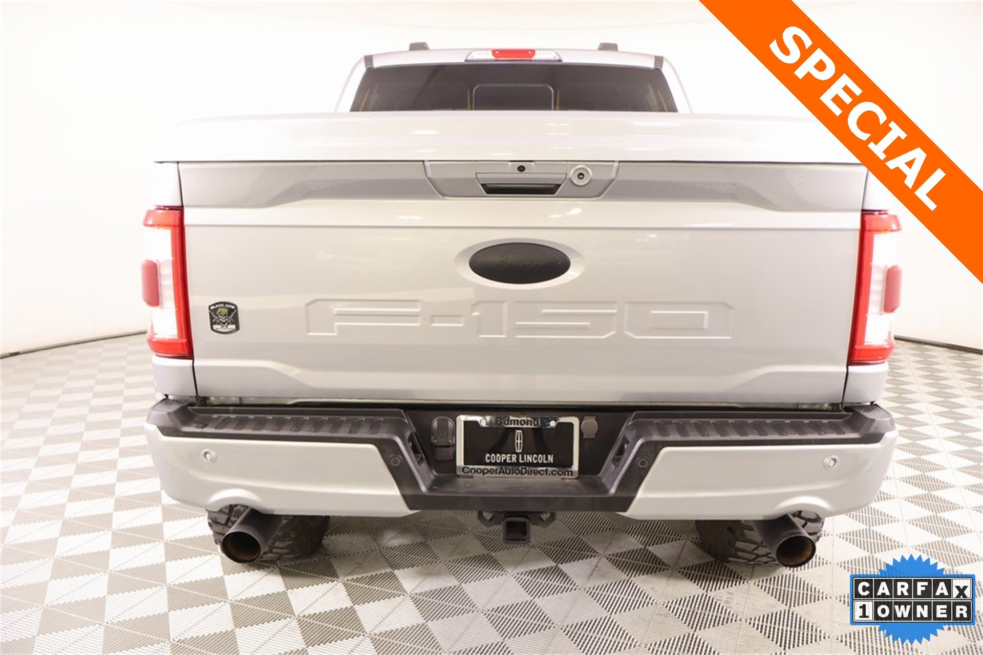 2023 Ford F-150 Lariat BLACK OPS