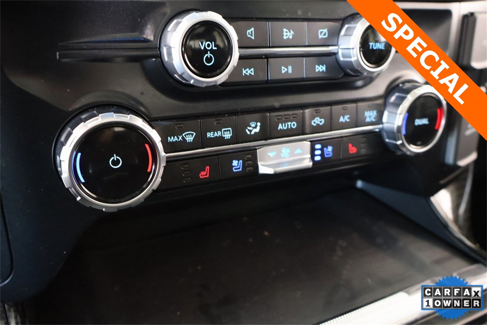 2023 Ford F-150 Lariat BLACK OPS