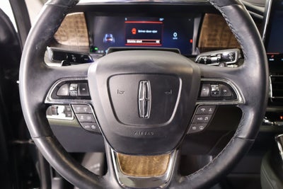 2022 Lincoln Navigator Black Label