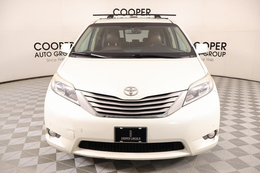 2017 Toyota Sienna Limited 7 Passenger