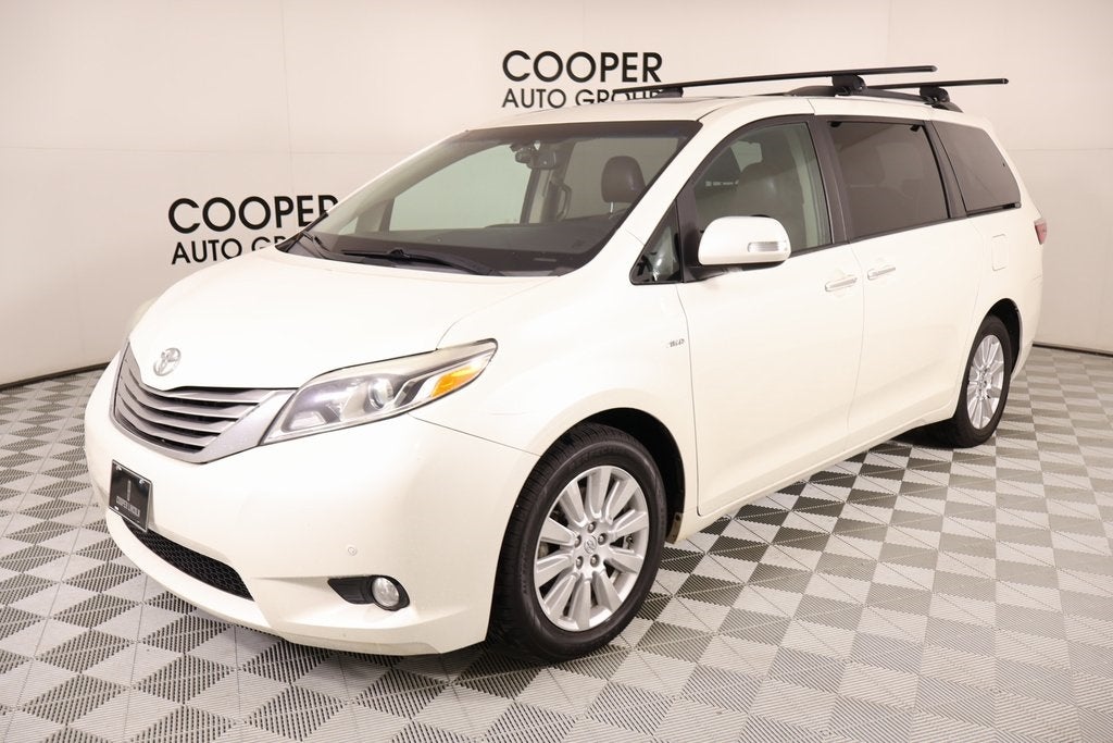 2017 Toyota Sienna Limited 7 Passenger