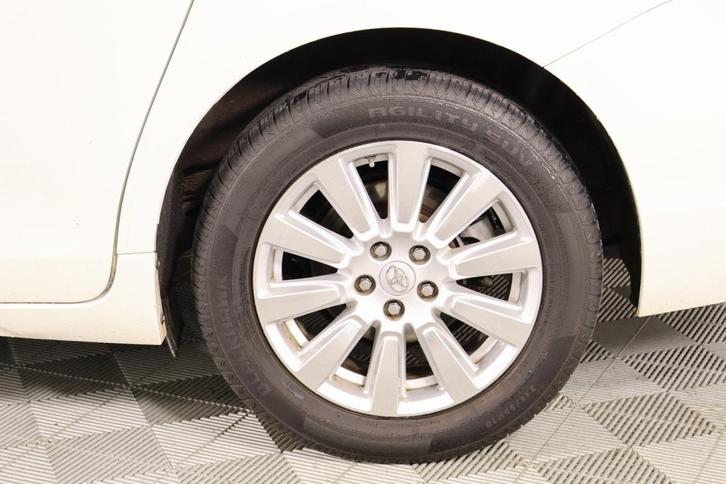 2017 Toyota Sienna Limited 7 Passenger