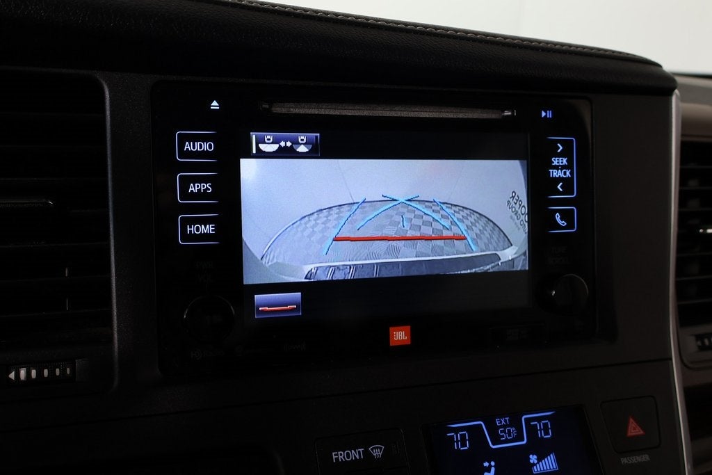 2017 Toyota Sienna Limited 7 Passenger