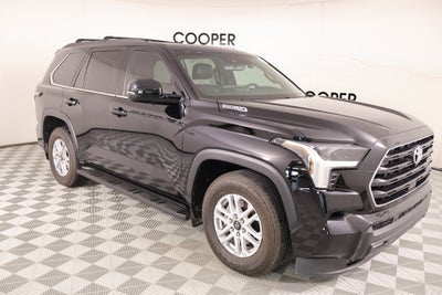 2025 Toyota Sequoia SR5