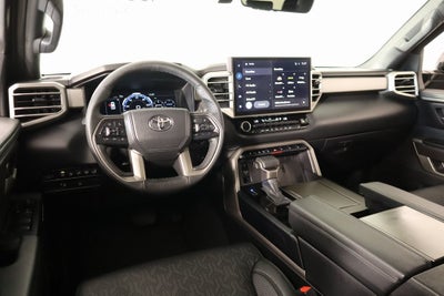 2025 Toyota Sequoia SR5