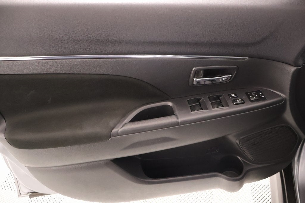 2024 Mitsubishi Outlander Sport 2.0 LE