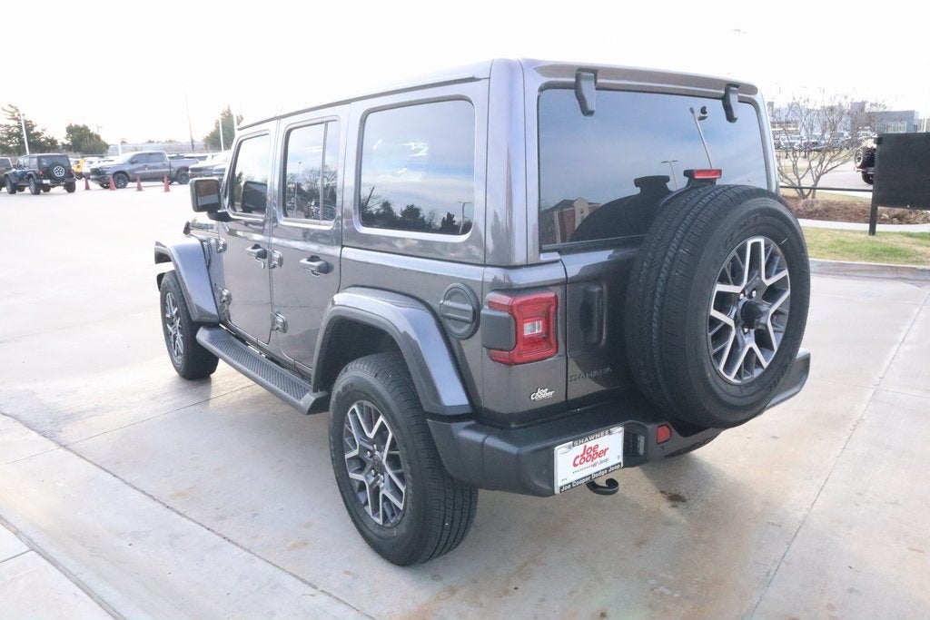 2025 Jeep Wrangler Sahara