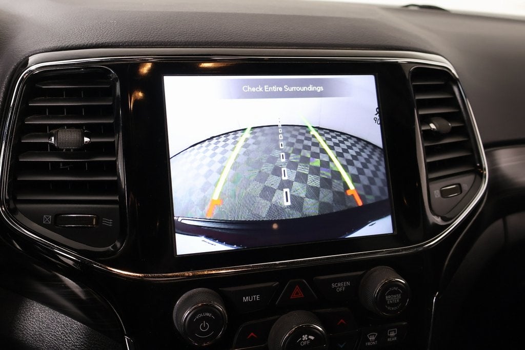 2019 Jeep Grand Cherokee Laredo E