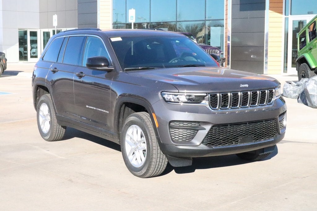 2025 Jeep Grand Cherokee Laredo X