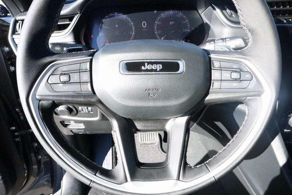 2025 Jeep Grand Cherokee Laredo X