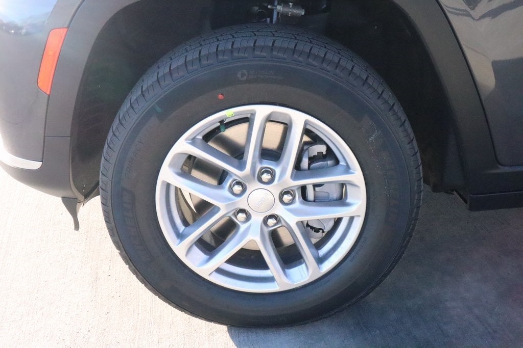 2025 Jeep Grand Cherokee Laredo X